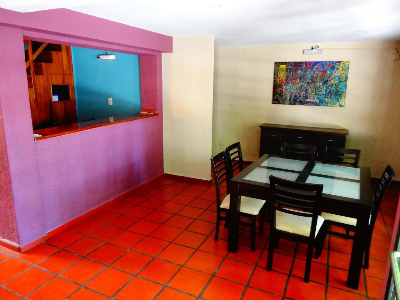 Black Sheep International Hostel Mendoza Eksteriør billede